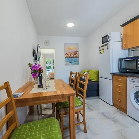 Ivanda Apartamento Kaštela
