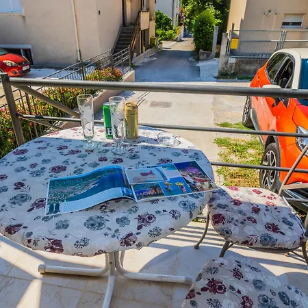 Ivanda Apartamento Kaštela